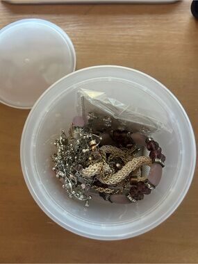 Mixed Womens Fashion Jewelry Set in Pink and Golden mystery jewelry container